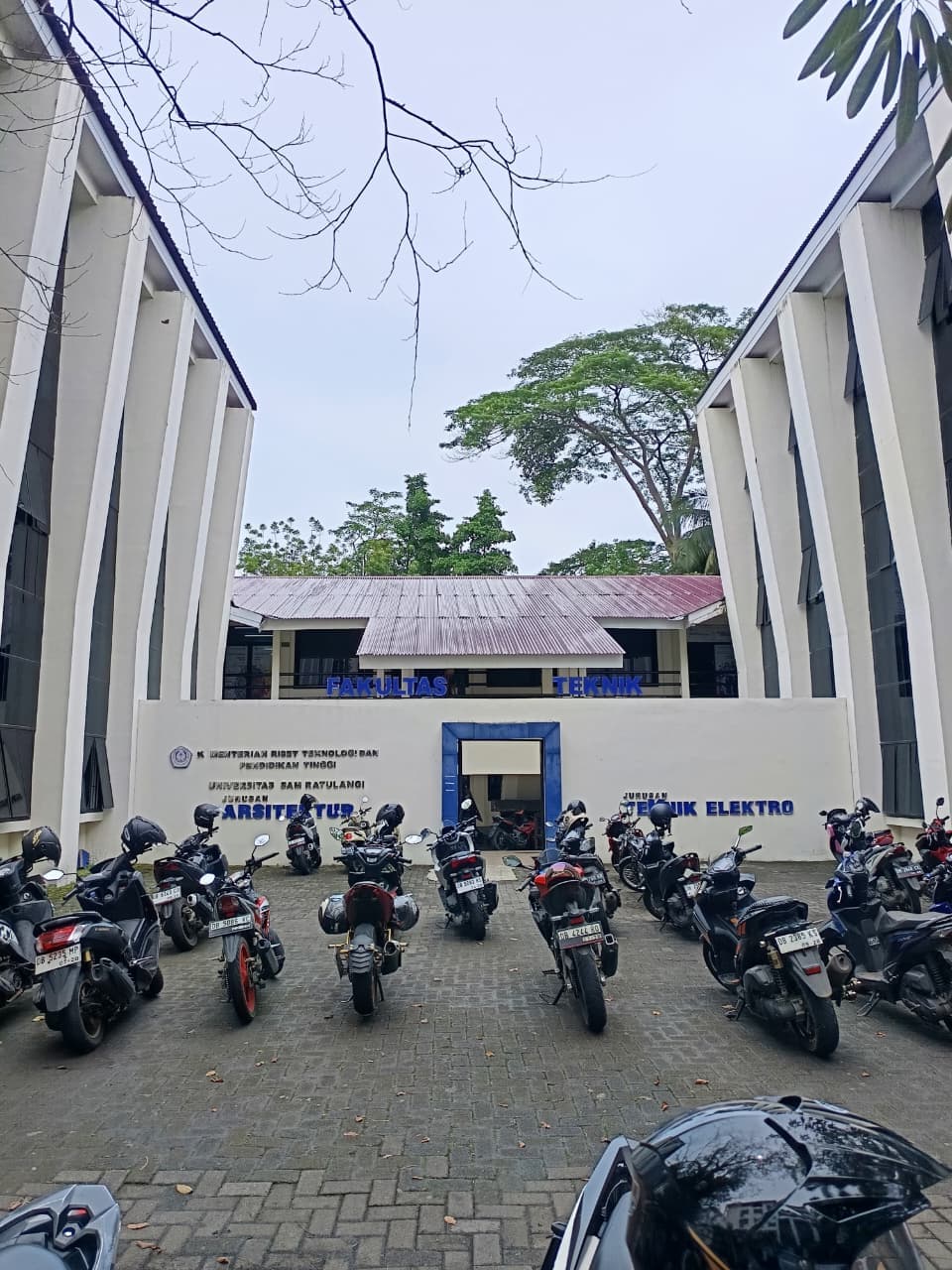 Gedung Jurusan Teknik Elektro